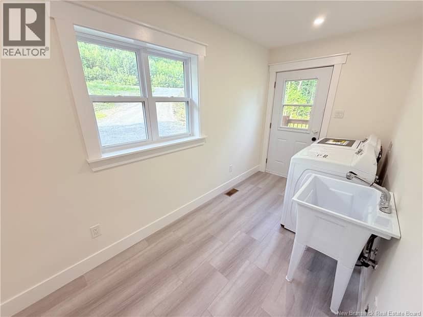 824 Temple Road — photo 27 of 38
