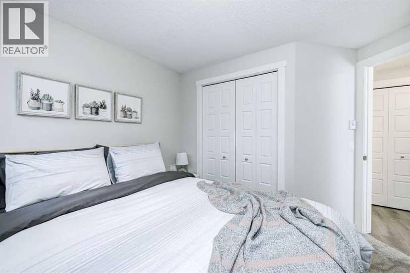 502, 24 Park Street — photo 17 of 24