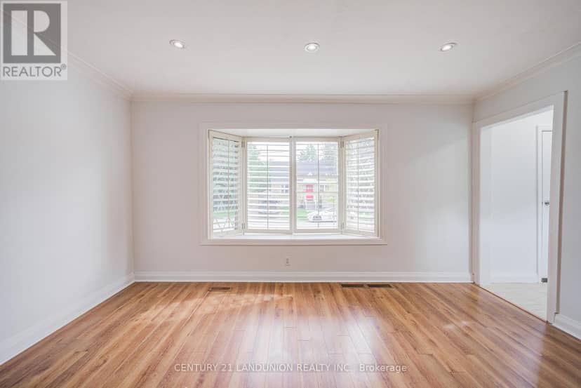 200 Elmhurst Avenue — photo 10 of 40