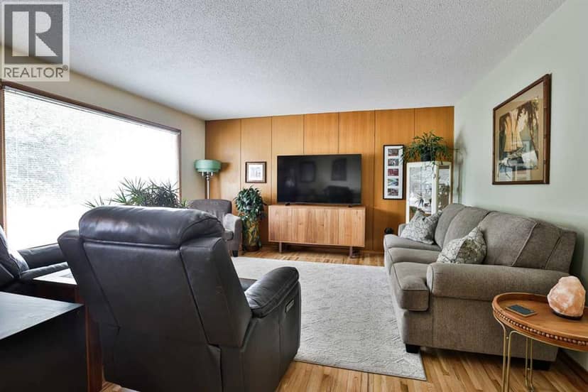 1323 3A Avenue N, Lethbridge, photo 5