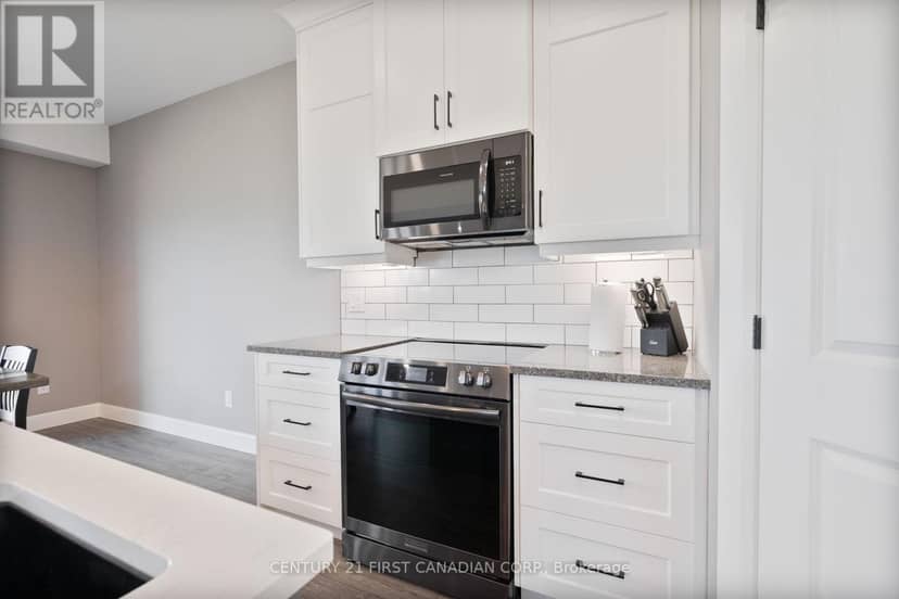 110 Sheldabren Street — photo 9 of 40