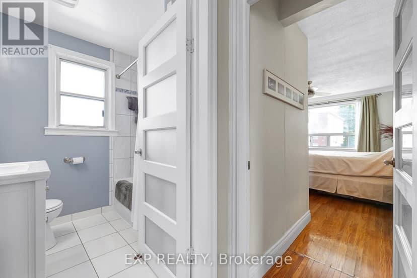 48 Sixteenth Street — photo 16 of 40
