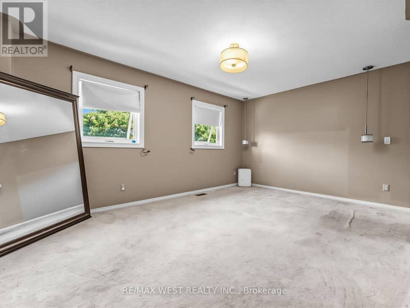 112 Jordan Drive — photo 22 of 39