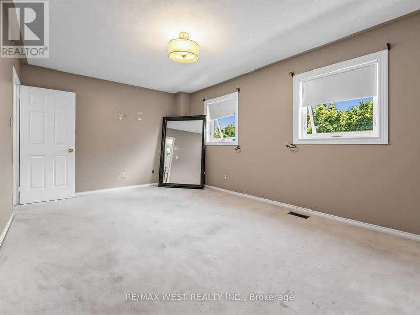 112 Jordan Drive — photo 23 of 39