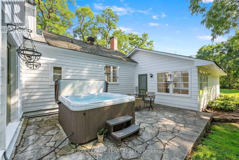 256 Wilson Street — photo 18 of 40