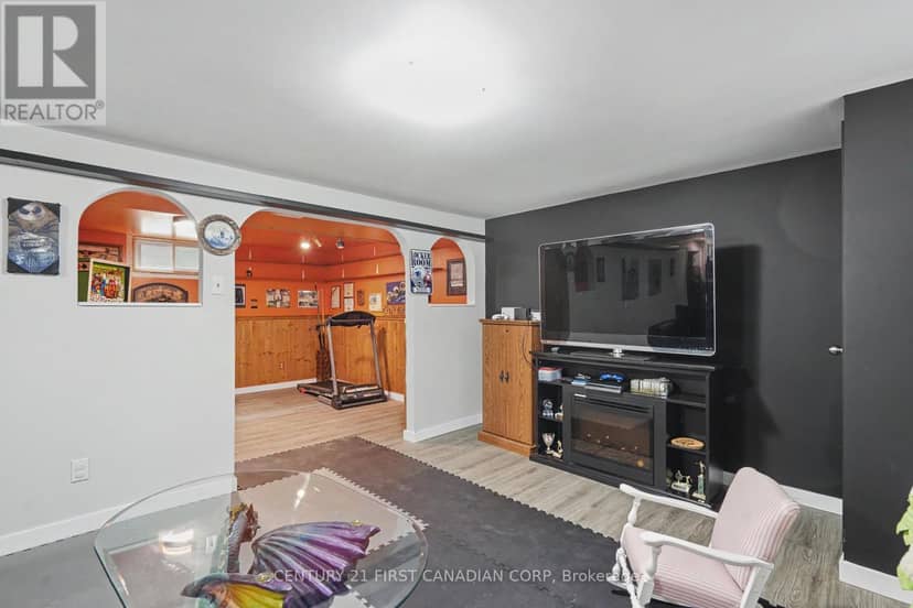44 Dale Drive — photo 22 of 40