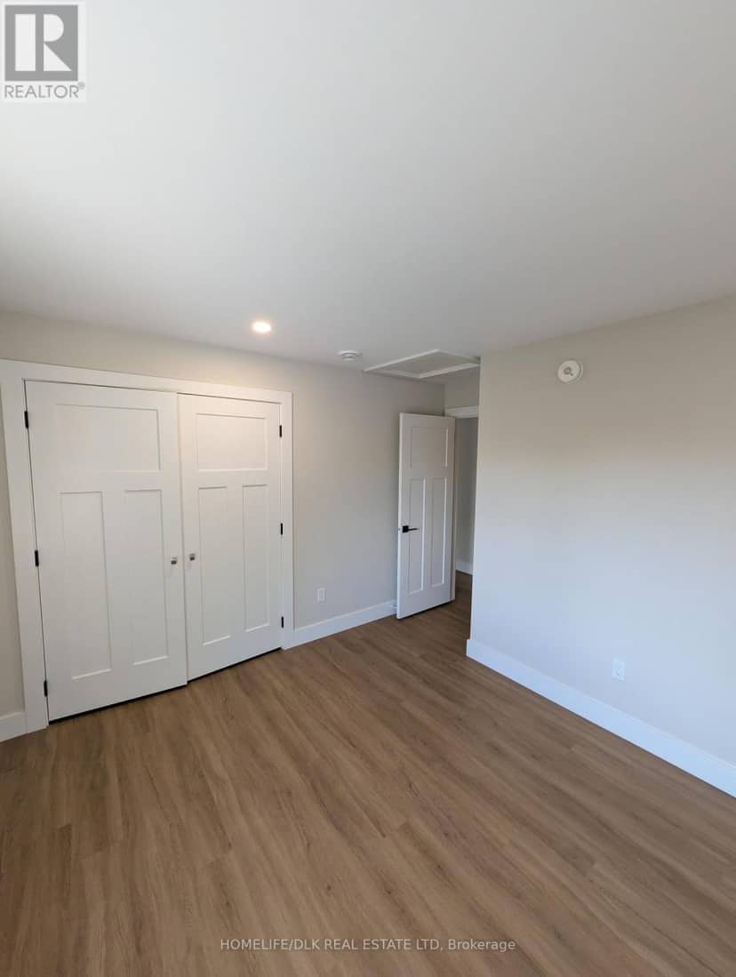12 Scace Avenue — photo 14 of 20