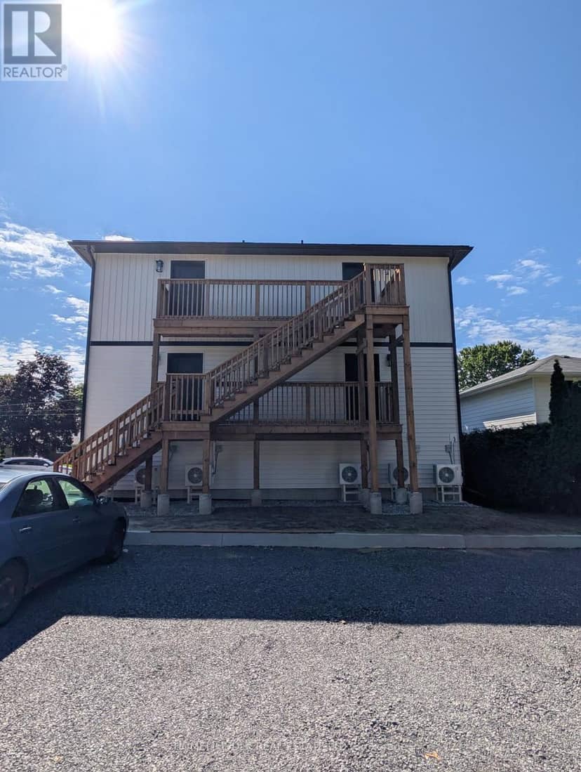 12 Scace Avenue — photo 15 of 20