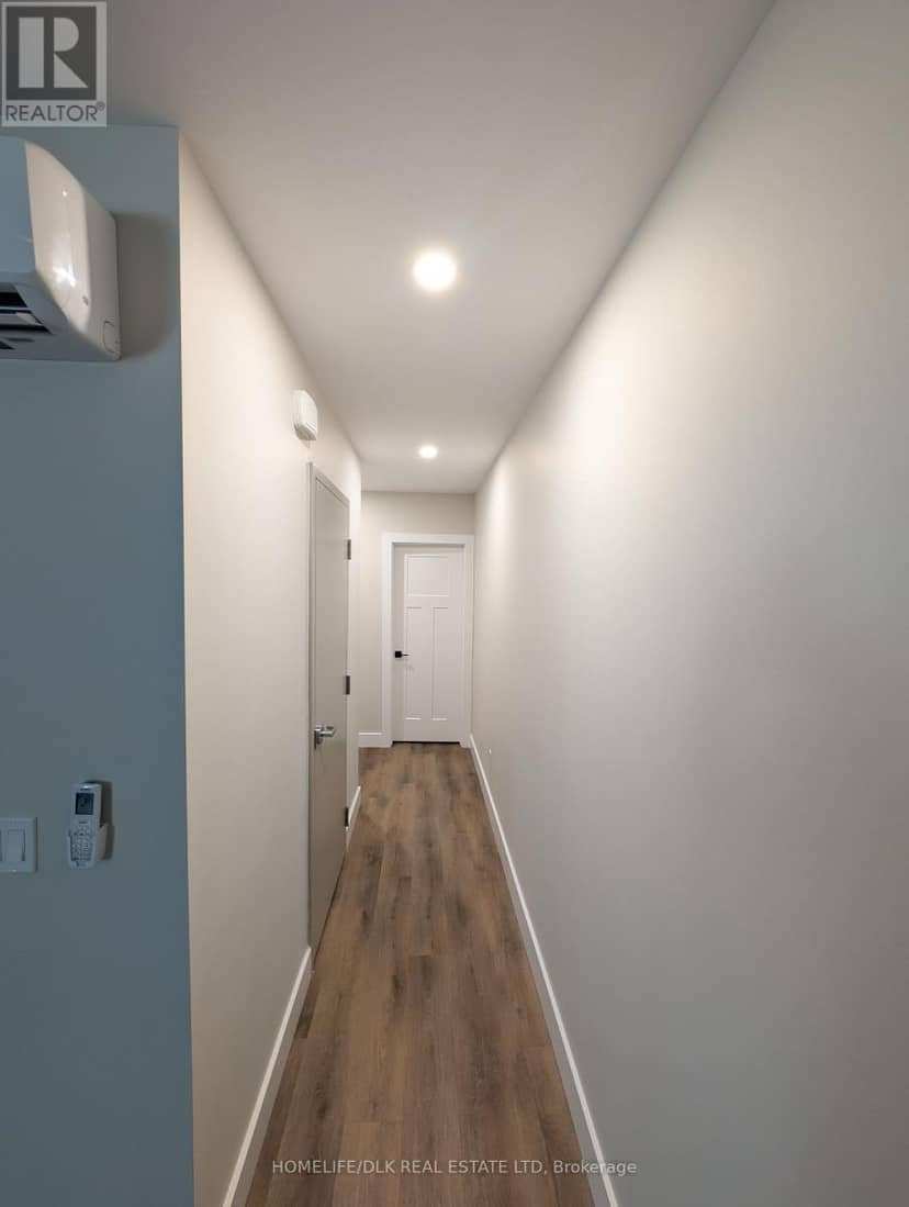 12 Scace Avenue — photo 4 of 20