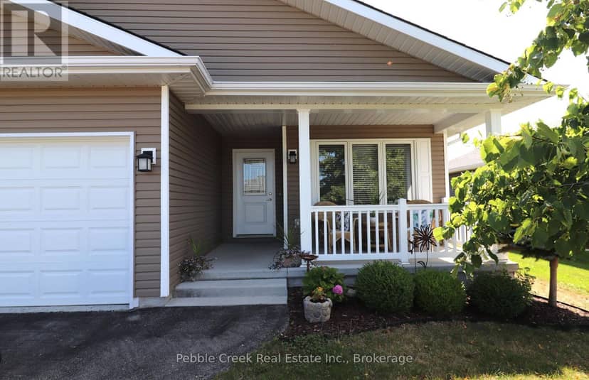 20 Huron Heights Drive — photo 2 of 38