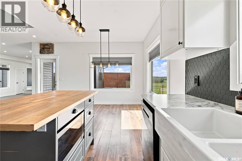 Wiwchar Acreage — photo 17 of 40