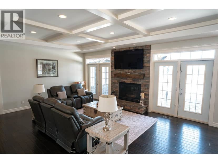 13816 CARDINAL ROAD, Charlie Lake, photo 3
