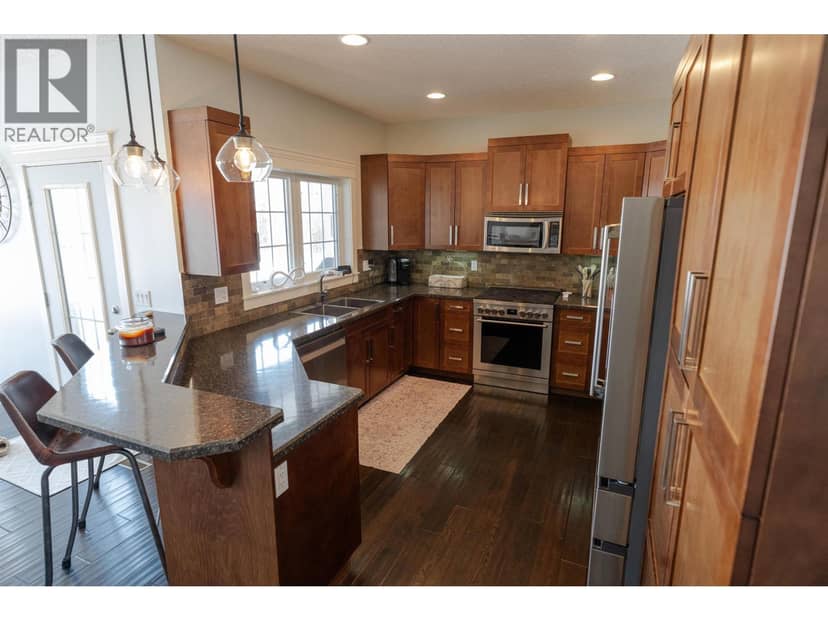 13816 CARDINAL ROAD, Charlie Lake, photo 8