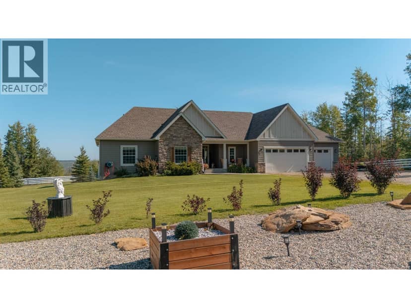 13816 CARDINAL ROAD, Charlie Lake