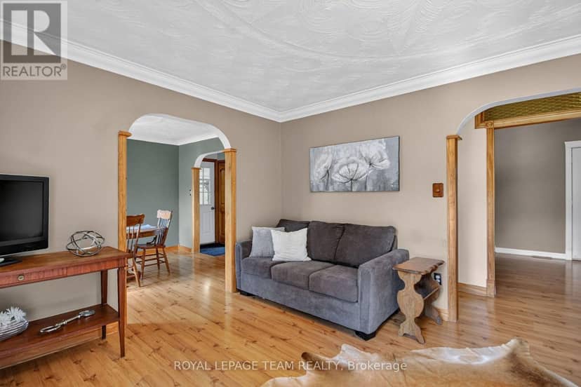 3246 Tolmies Corners Road — photo 13 of 40