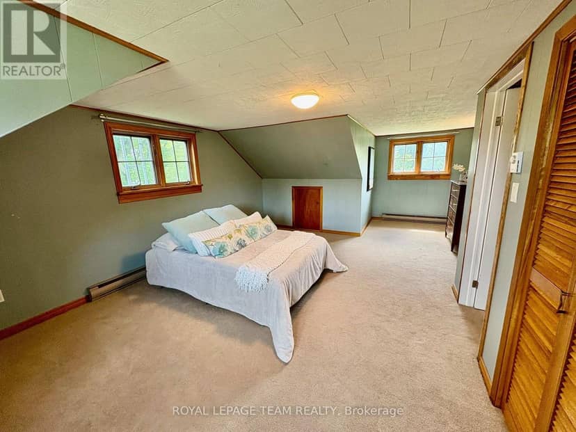 3246 Tolmies Corners Road — photo 38 of 40