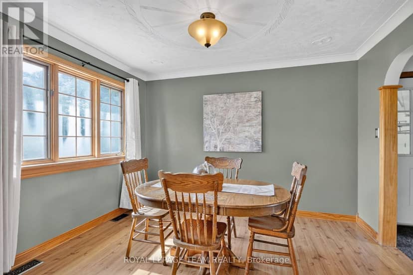 3246 Tolmies Corners Road, North Stormont, photo 6