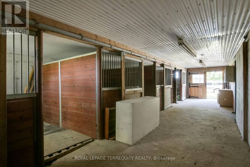 15625 8th Concession Road — photo 35 of 40