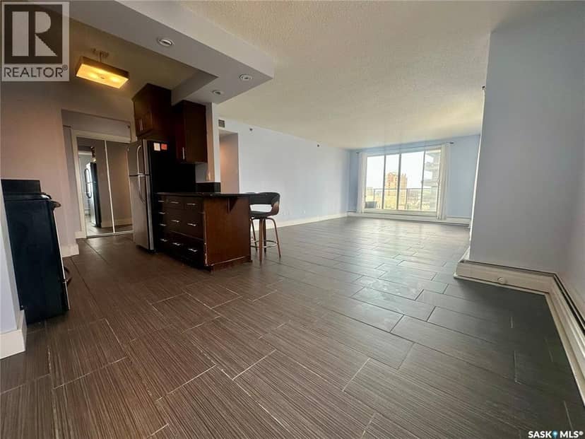 902 320 5th AVENUE N — photo 10 of 31