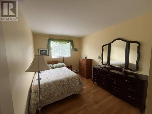 125 Cherry Lane — photo 30 of 39