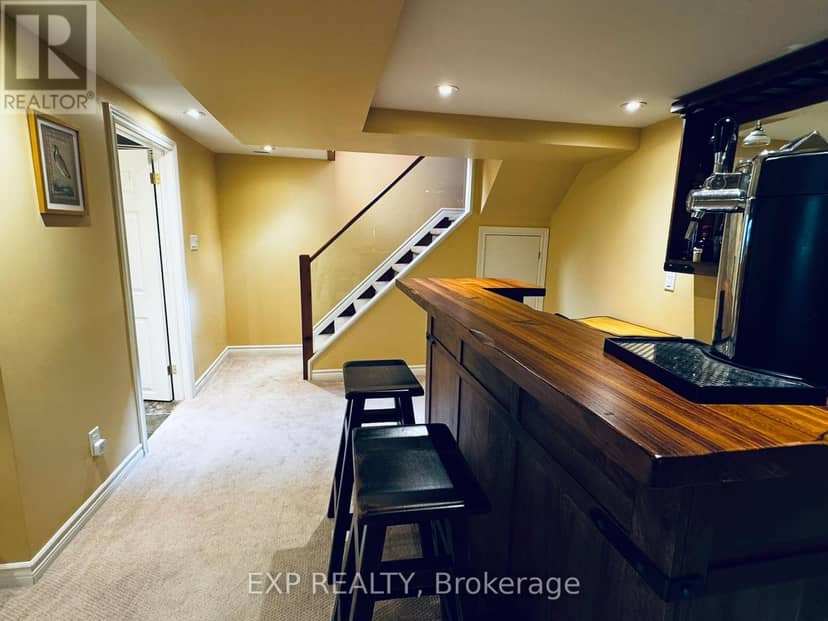 171 Chamonix Crescent — photo 35 of 40