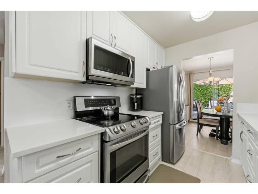 2 10094 154 STREET, Surrey, photo 7