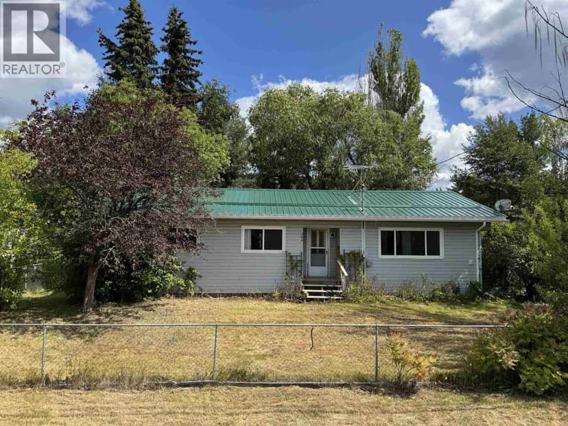 204 E 3RD AVENUE, Fort St. James
