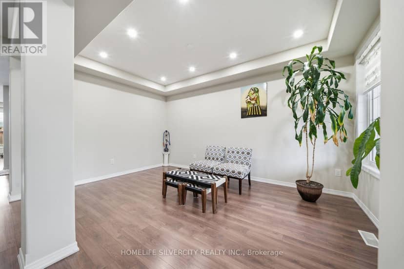 57 Cheevers Road — photo 8 of 40