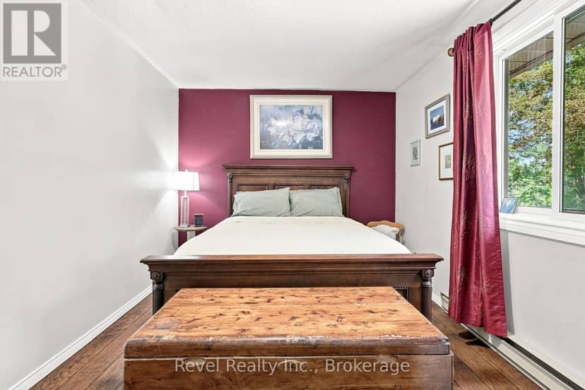 20 The Pines Lane — photo 22 of 40