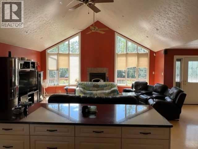 158 Poplar Drive Rr — photo 13 of 34