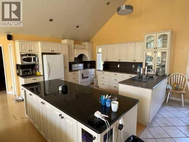 158 Poplar Drive Rr — photo 10 of 34