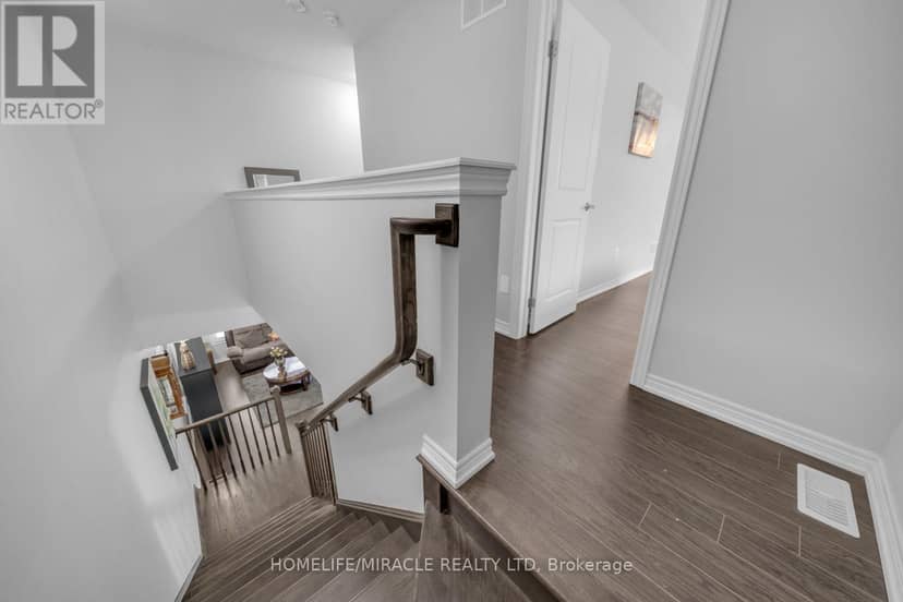 83 Monarch Street — photo 15 of 38