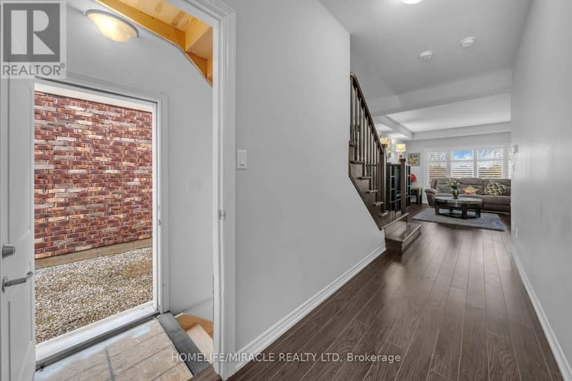 83 Monarch Street — photo 16 of 38