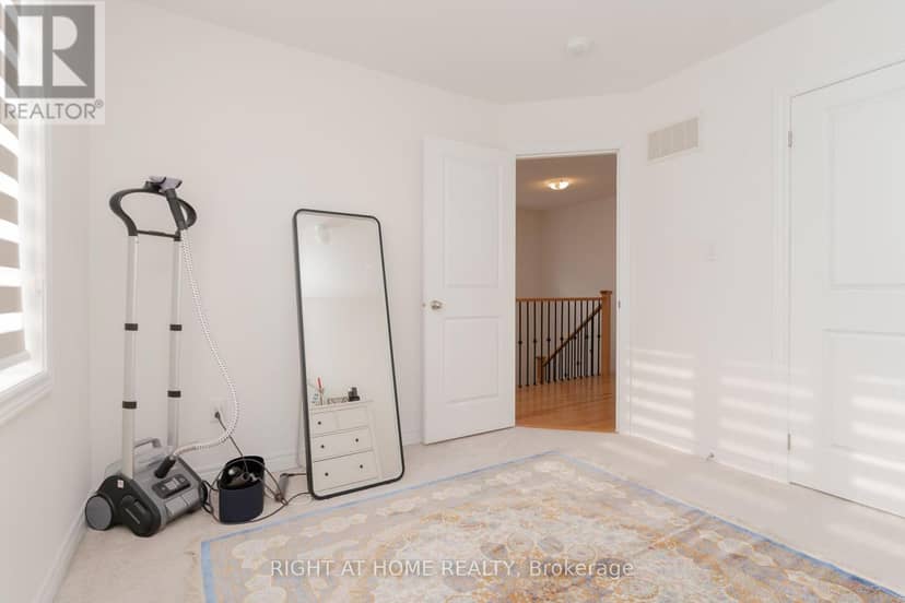 12 Globemaster Lane — photo 27 of 40