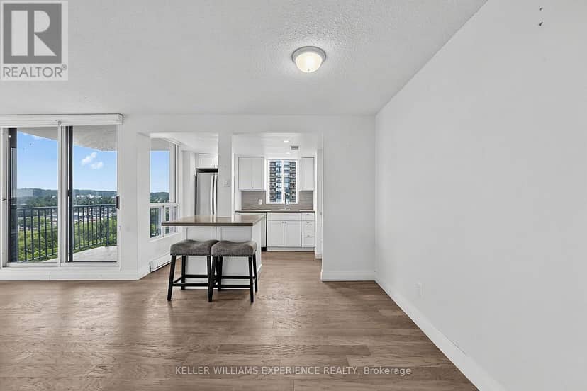 904 - 75 Ellen Street — photo 7 of 40