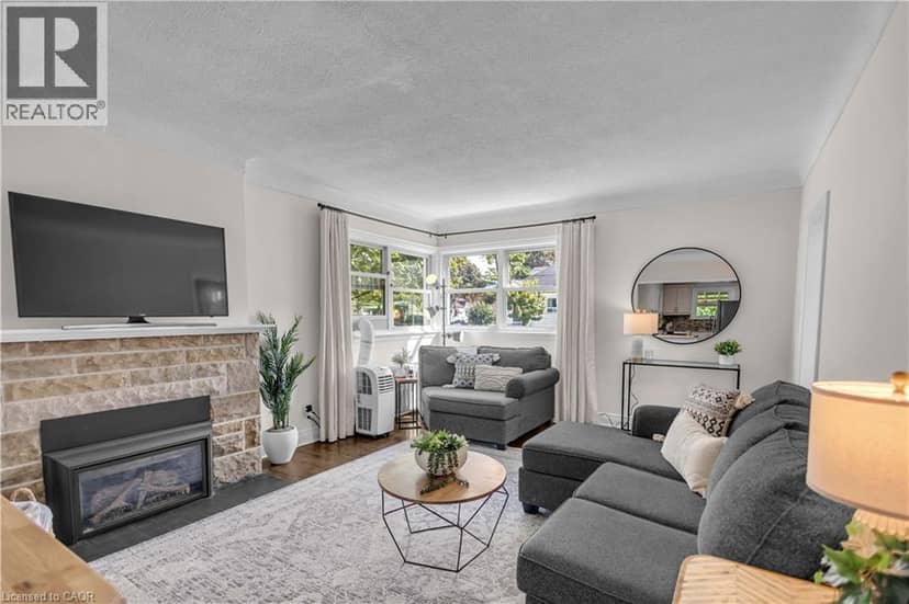 31 SCOTIA Avenue — photo 5 of 40