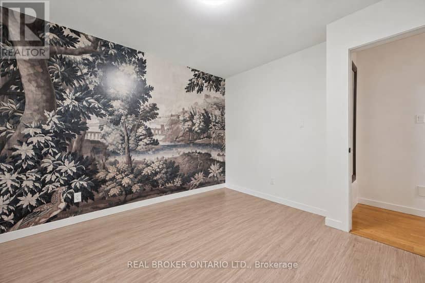 27 Dawson Drive — photo 13 of 37