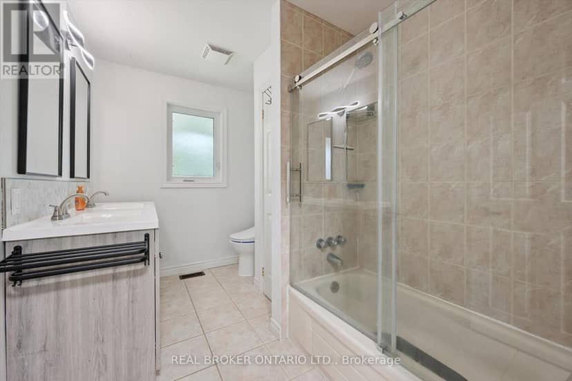 27 Dawson Drive — photo 18 of 37