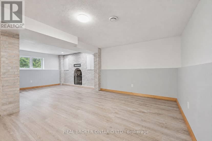 27 Dawson Drive — photo 21 of 37