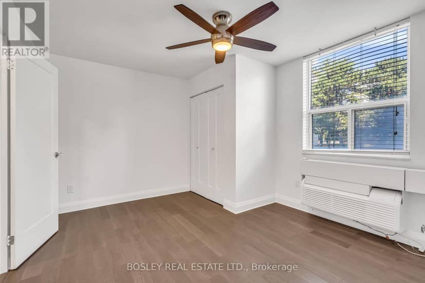 112 - 966 Inverhouse Drive — photo 18 of 35