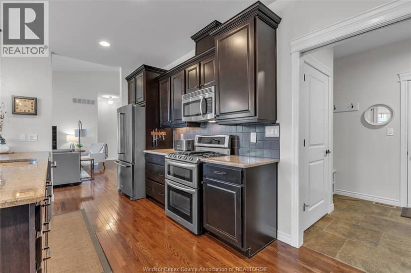 2 Primrose — photo 16 of 40
