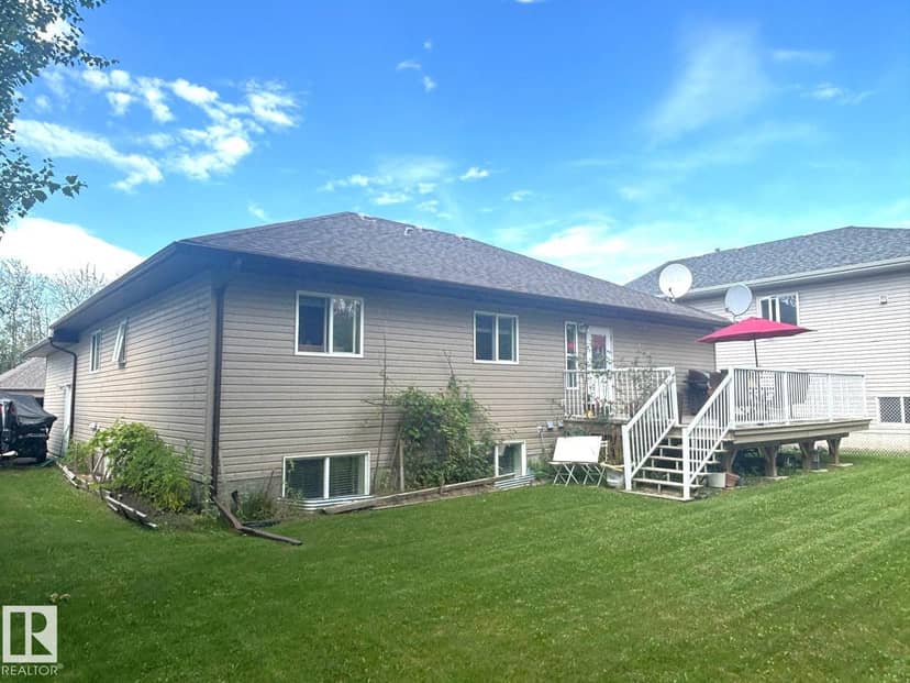 3512 45 ST — photo 40 of 40