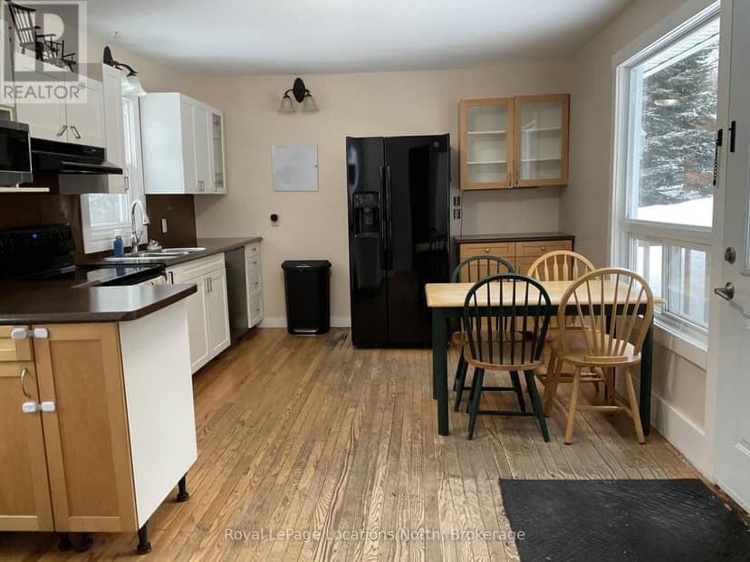 205 First Avenue — photo 19 of 40