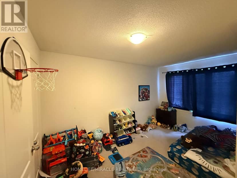 534 Windfields Farm Drive W — photo 12 of 16