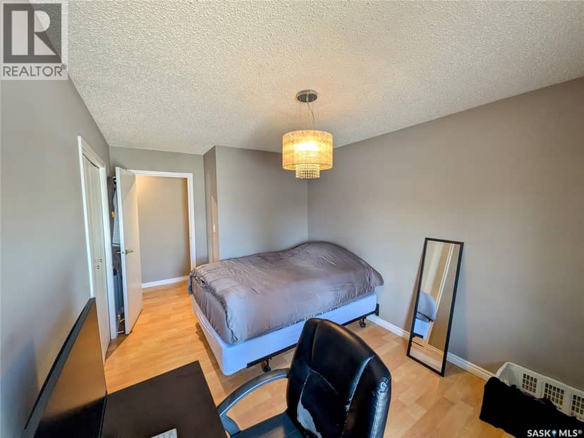 7307 Dalgliesh DRIVE — photo 13 of 23