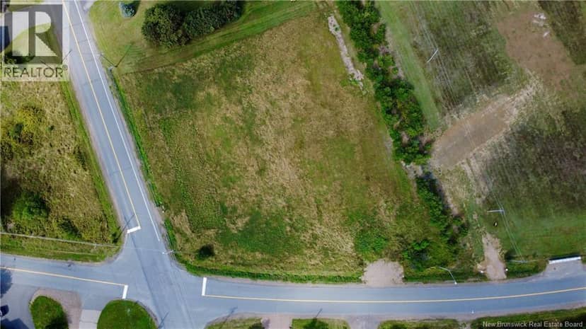 1.07 Acres Rue Saulnier Ouest — photo 9 of 10