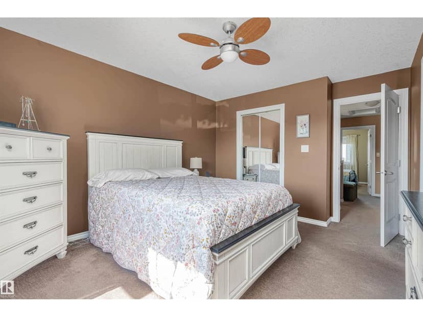 #146 5420 Grant Macewan Bv — photo 15 of 36