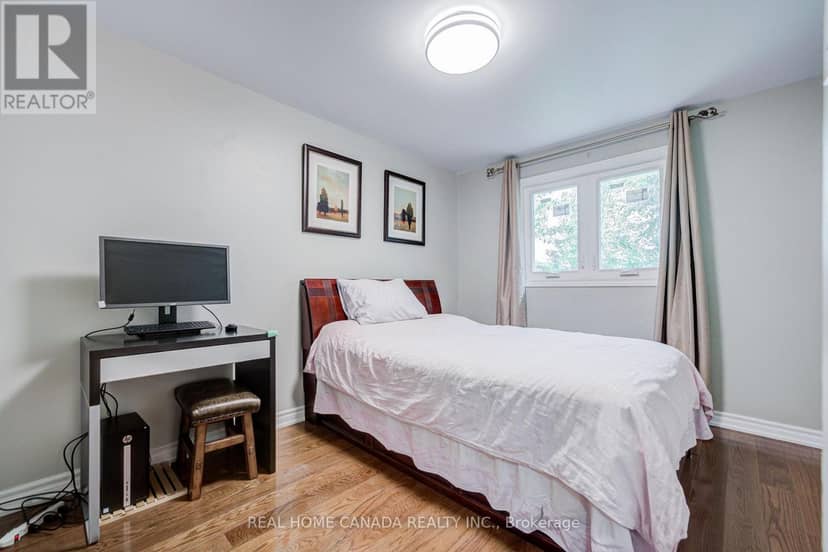19 Hepworth Drive — photo 21 of 40