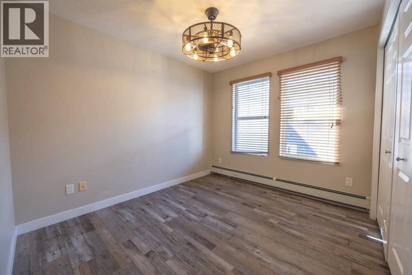 304, 1021 Ross Street — photo 15 of 17