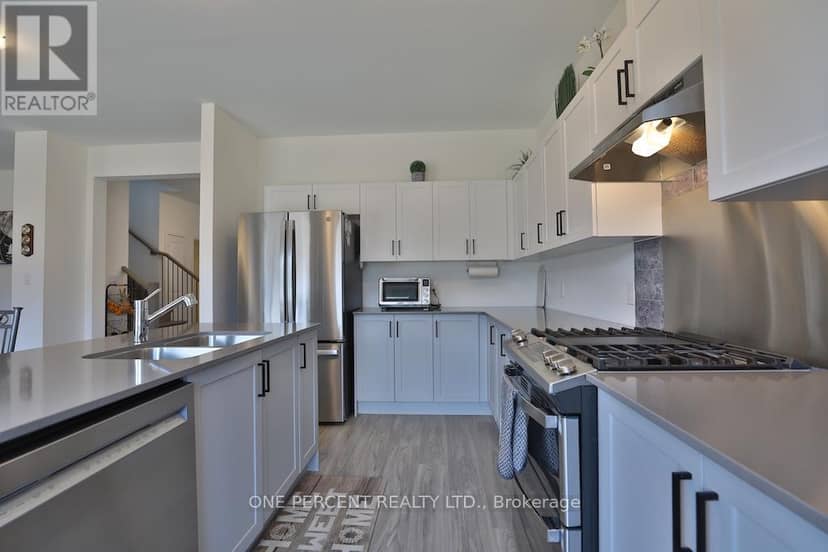 72 Dusenbury Drive — photo 21 of 40